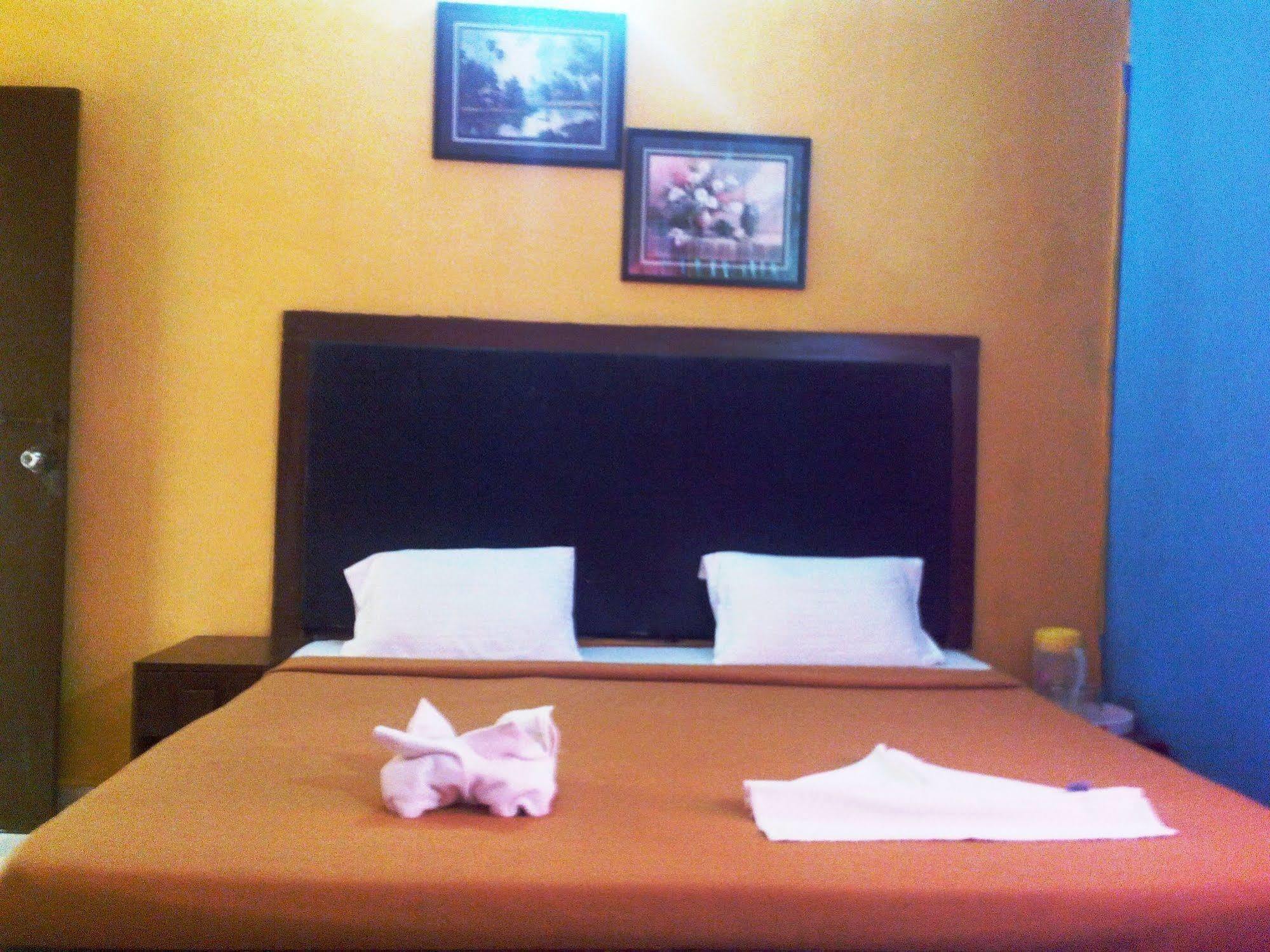 Royal Mirage Beach Resort Candolim Exteriör bild