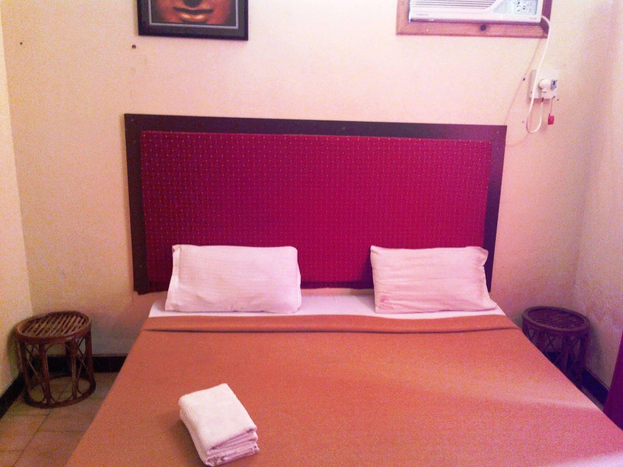 Royal Mirage Beach Resort Candolim Exteriör bild