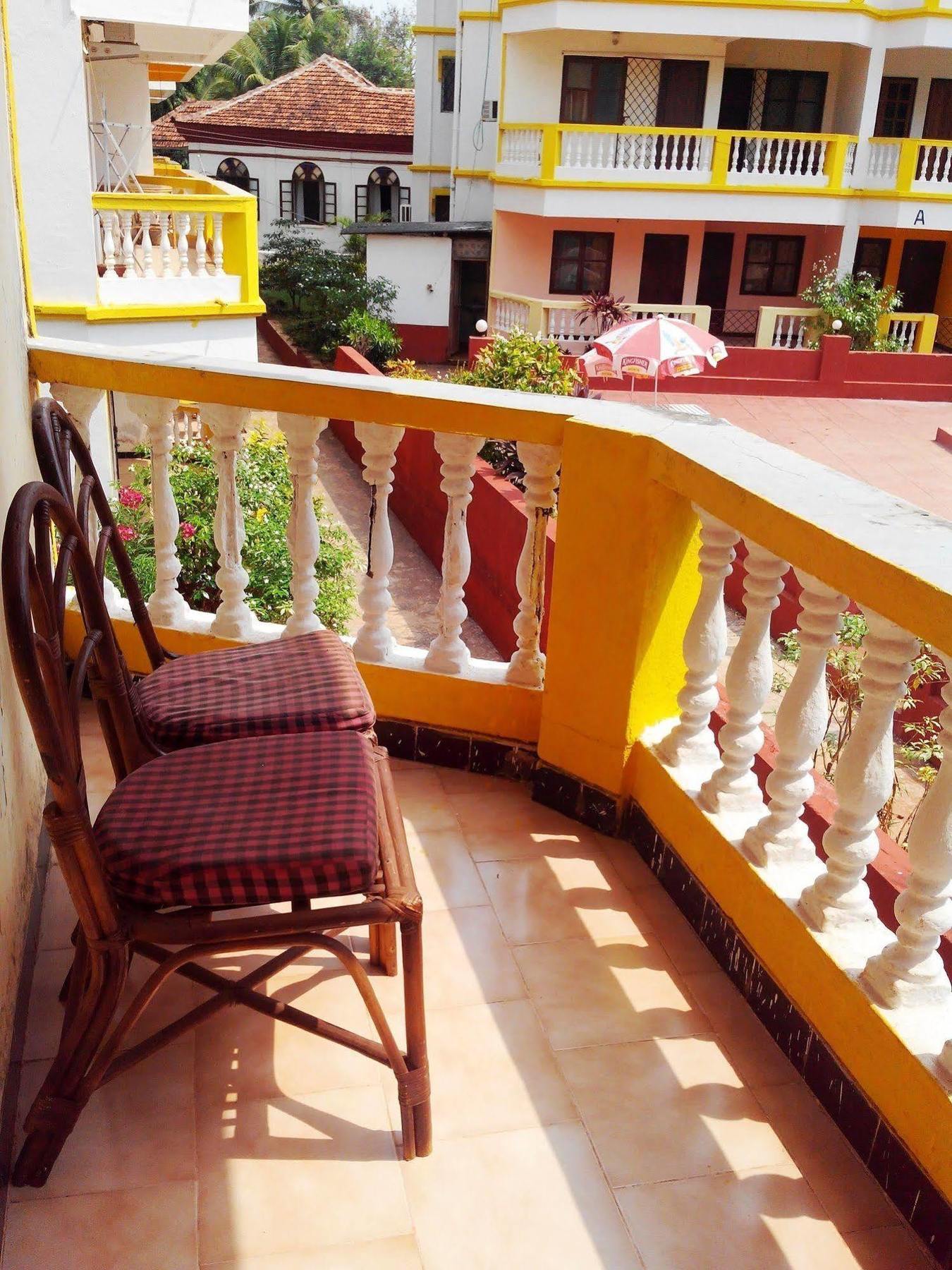 Royal Mirage Beach Resort Candolim Exteriör bild